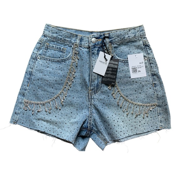 NWT Forever 21 Embellished Denim Jean  Shorts 26 - Picture 1 of 8